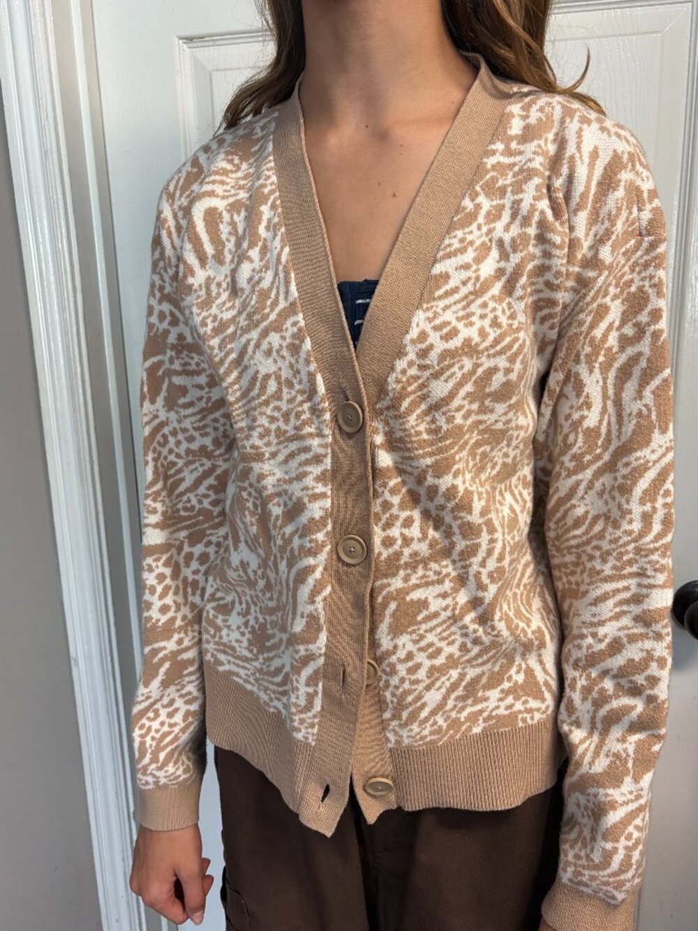 Simply Vera Cardigan in neutral animal print Sz Med